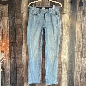 Wonderly Women's Light Blue Straight Leg Jeans